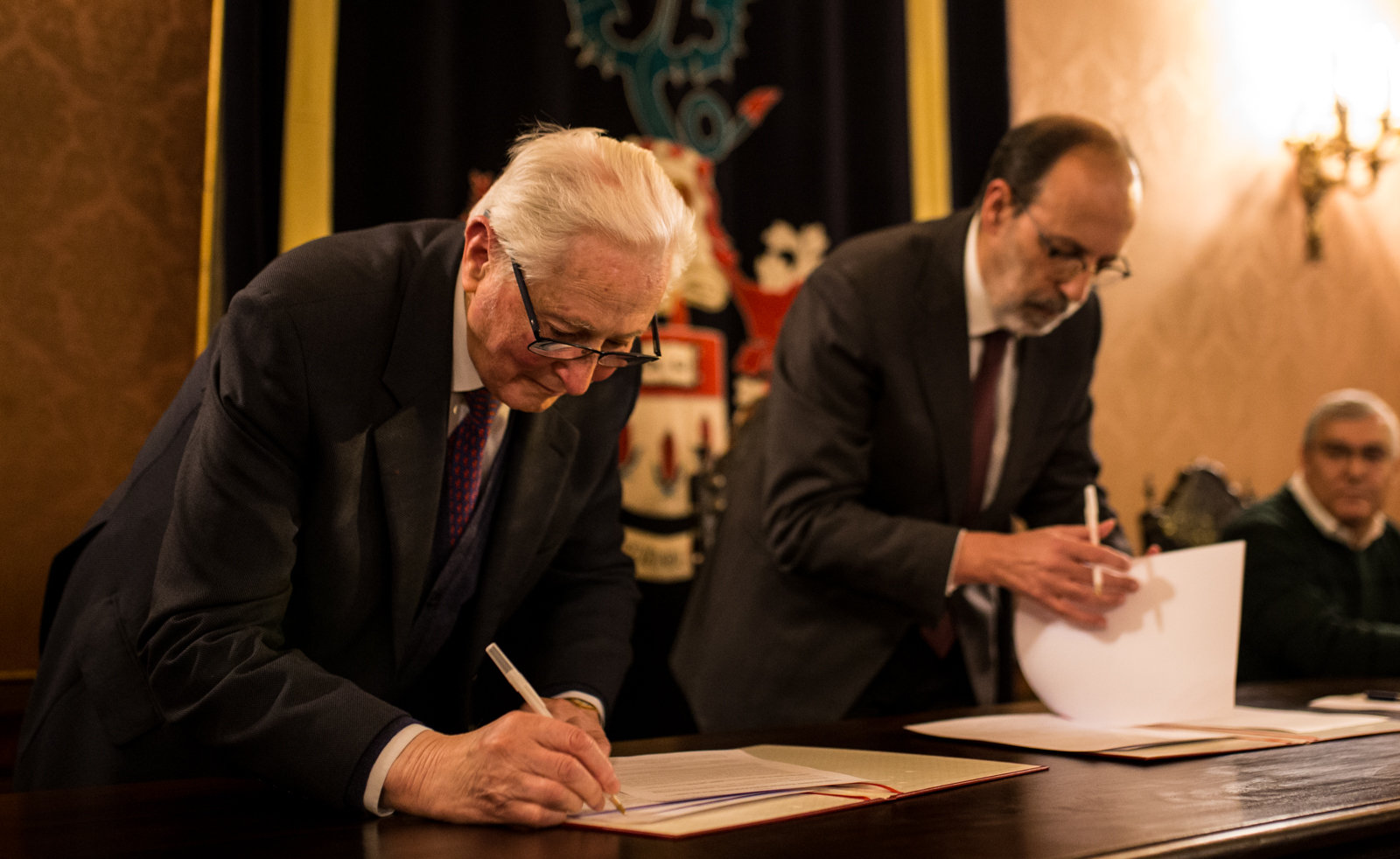 Thumbnail da galeria  Protocolo de Protocolo de Aquisição Biblioteca Braga da Cruz 